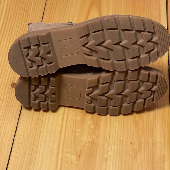 NWOB Design Lab Womens Indy Lace-Up Faux Shearling Lined Boots Size 9 Tan New - Picture 5 of 8